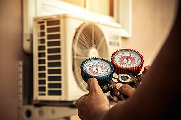 Professional Hvac Installation technician working in Upper Falls, MD